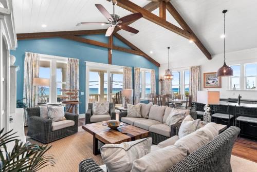Laguna Beach House | Breezin at 19406 FBR
