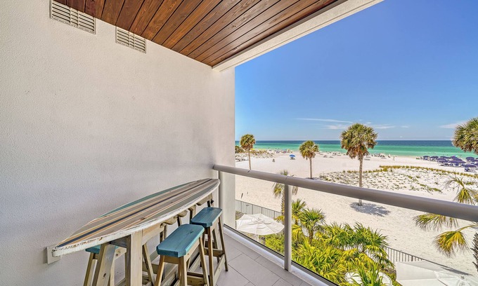 Siesta Key Condo | BREEZY BEACHFRONT CHARM WITH DIRECT GULF VIEWS! Residence 307