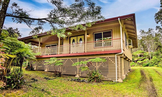 Ohia Estates House | Breezy Home, 4 Mi to Volcanoes Nat'l Park!