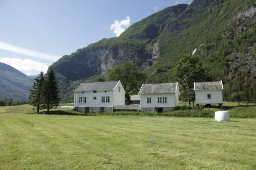 Flåm Hostel | Brekke Gard Hostel