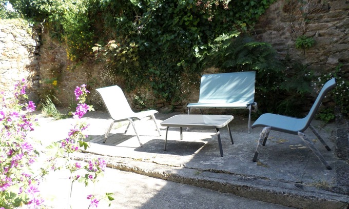 Rive Droite Apartment | BREST pretty T1 bis quiet, near port, center and Capucins, free parking