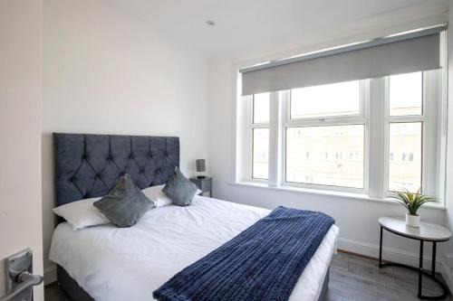Weavers Apartment | Brick Lane Modern 2 Bedroom Apartment, Up To 6