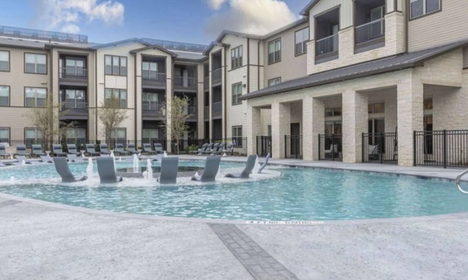 McKinney Apartment | Bridge 1BD 4 - One Bedroom Apartment, Sleeps 2