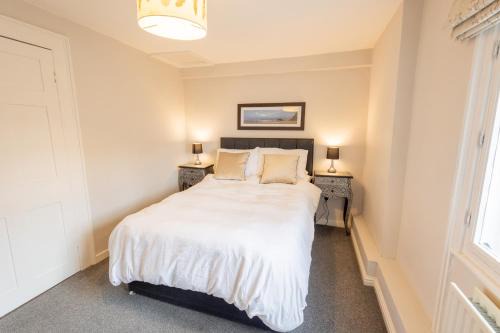 Chester Apartment | Bridge Street Views