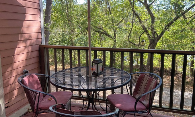 Eureka Springs Historic District Bed & Breakfast | Bridgeford House Bed and Breakfast
