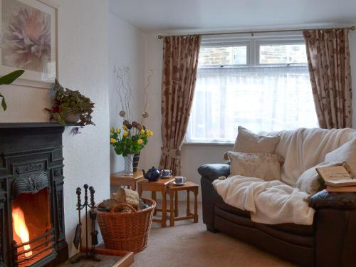 Lostwithiel House | Bridgend Cottage