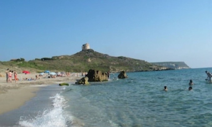 Cabras Apartment | BRIDI Lovingly furnished, comfy holiday home near wonderful beaches P3400