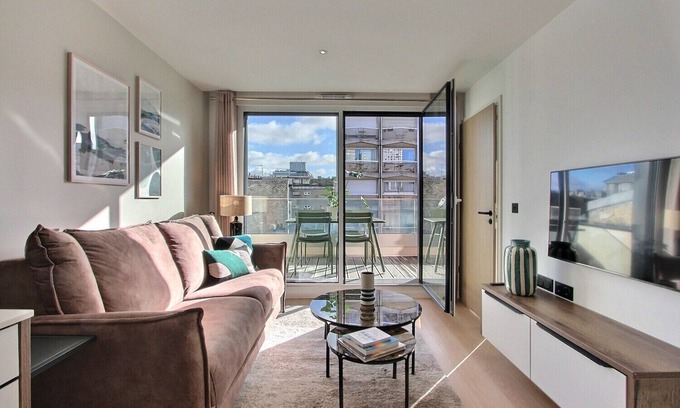 Grenelle Apartment | Bright 1BD apt with terrace near Eiffel Tower, AC, elevator, insurance incl.