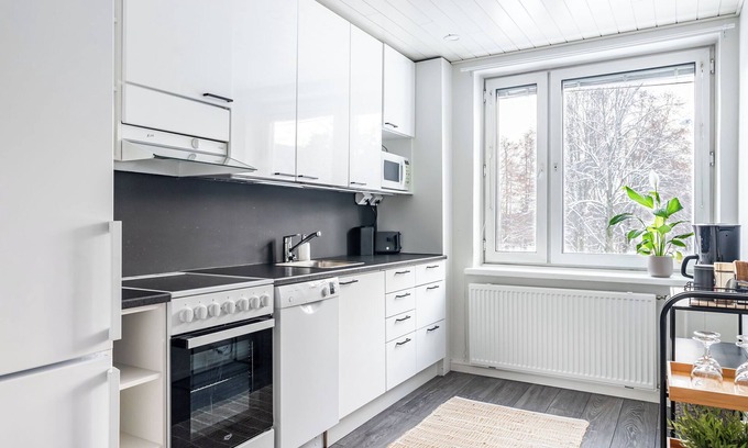 Lahti Apartment | Bright 1BR Apartment next to the Beach