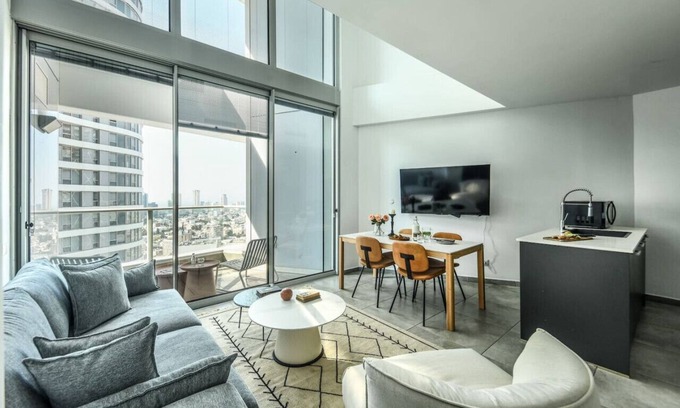 Tel Aviv Apartment | Bright 3BR Apt w Balcony in Tel Aviv City Center