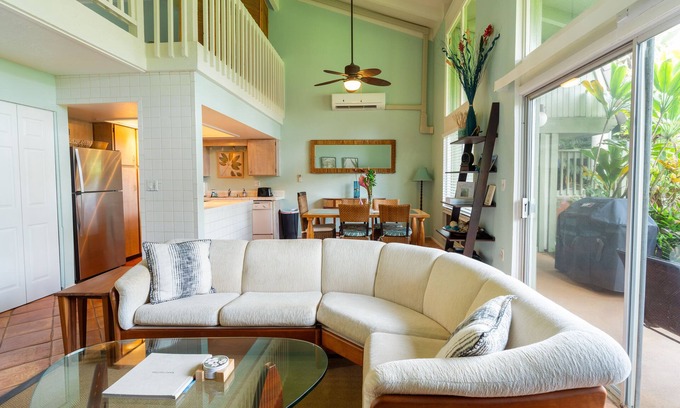 Princeville Condo | Bright and airy garden condo in spectacular Princeville with air conditioning