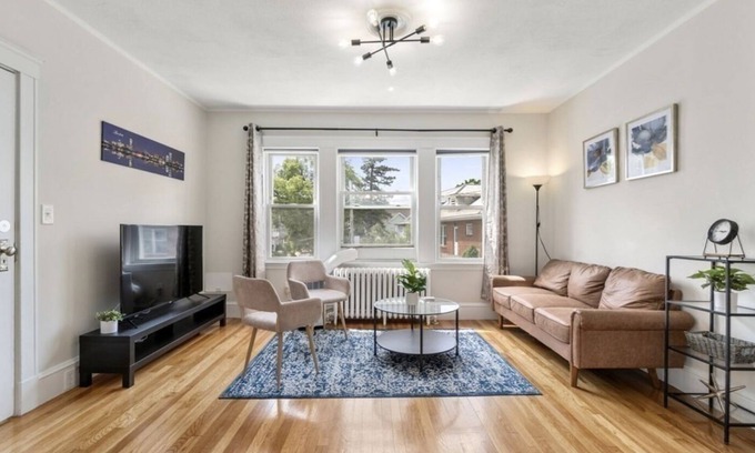 St. Elizabeth's Apartment | Bright and Airy newly renovated, 2 bedroom apartment with office!