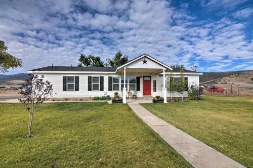 Piute County House | Bright and Beautiful Home, Explore Natl Parks!