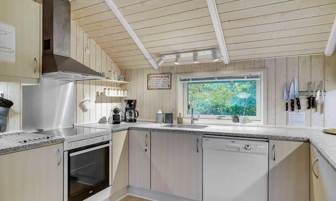 Hoeve Strand House | Bright and beautiful vacation home, allergy friendly furnished with space for the large family.