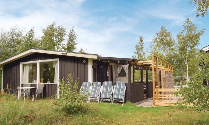 Mellbystrand House | Bright and cozy cottage on large natural plot.