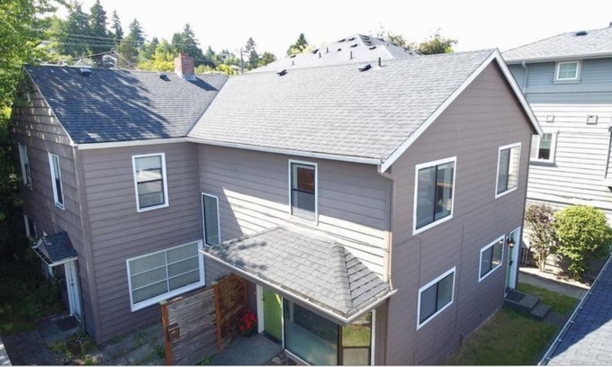 Lawton Park House | Bright and cozy townhome with private setting