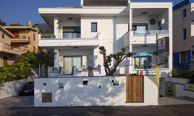 Cala Gonone Apartment | Bright and spacious sea view apartment with balcony and wi-fi 10mt from beach