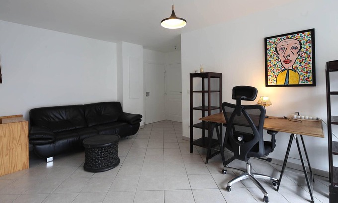 Yves Farge - Le Fleuve Apartment | Bright Apartment In The Heart Of Lyon