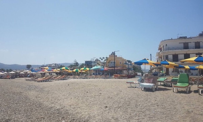 Kos House | Bright apartment just a minute from the beach
