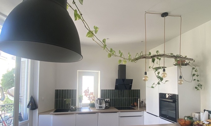 4th Arrondissement Apartment | Bright apartment near Parc Longchamp