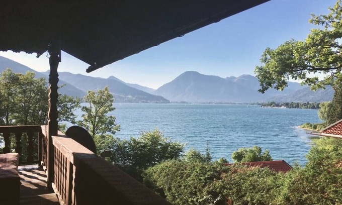 Bad Wiessee Apartment | Bright apartment with unique Tegernsee view