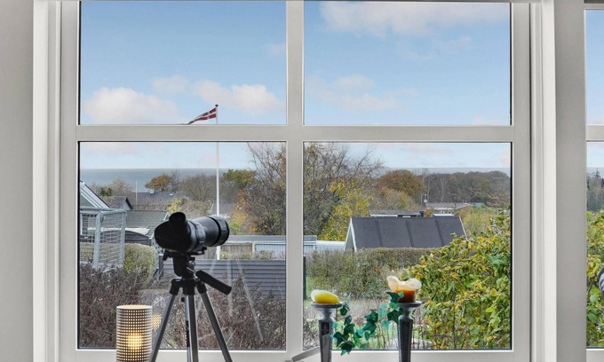Norddjurs Municipality House | Bright, comfortable cottage with sea view.