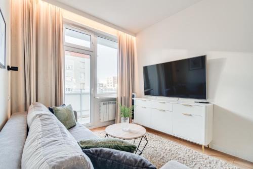 Stare Miasto Apartment | BRIGHT DAY Apartment - Self Check-in 24h, 10 min Market Square