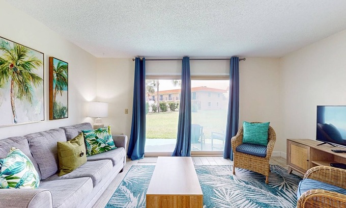 St. Augustine Beach House | Bright end-unit townhome at beachfront property w/2 shared pools