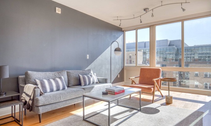 Foggy Bottom Apartment | Bright Foggy Bottom 1BR w/Gym, Pool, nr. World Bank, by Blueground