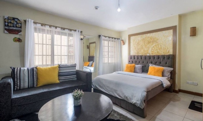Ngara West Apartment | Bright Gem In The Heart Of Nairobi With Elevator