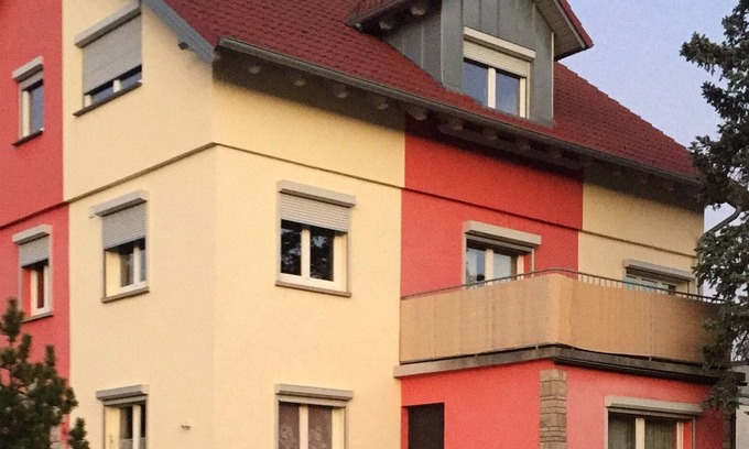 Tauberbischofsheim Apartment | Bright holiday apartment with WiFi in a central, quiet location