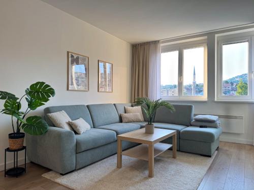 Old Town Apartment | Bright modern apartment, 100m from Sarajevo City Hall & Old Town