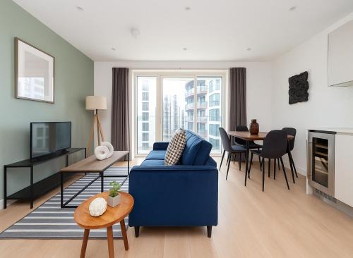 Woolwich Riverside Apartment | Bright & Modern Flat with Great Transport in Woolwich