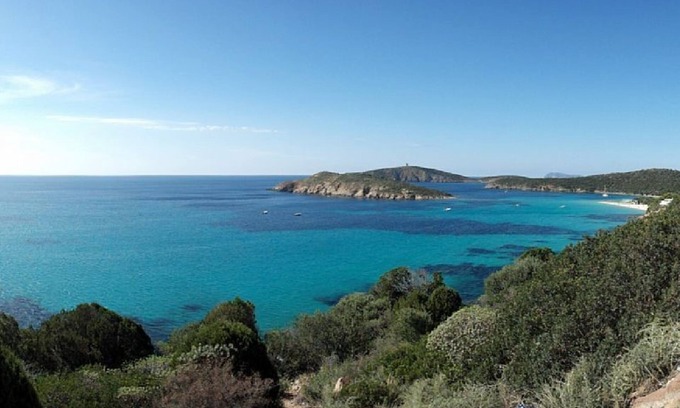 Santa Margherita di Pula House | BRIGHT PANORAMIC COTTAGE NEAR THE SEA IN CONDOMINIUM WITH SWIMMING POOL