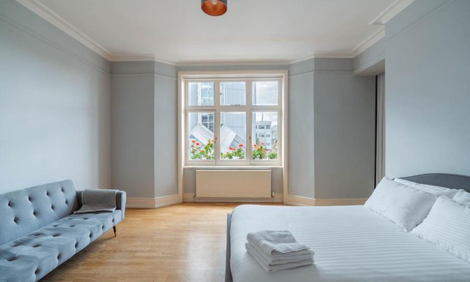 Bryanston and Dorset Square Apartment | Bright Space in the Heart of London