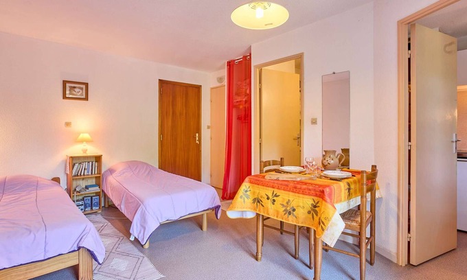 Barbotan-les-Thermes Apartment | Bright studio with balcony, pets allowed, free Wifi
