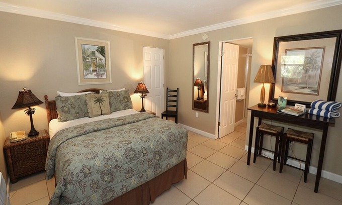 Whitney Beach Apartment | Bright Studio by the Beach–Silver Sands Gulfside Stay #255A Resort by RVA