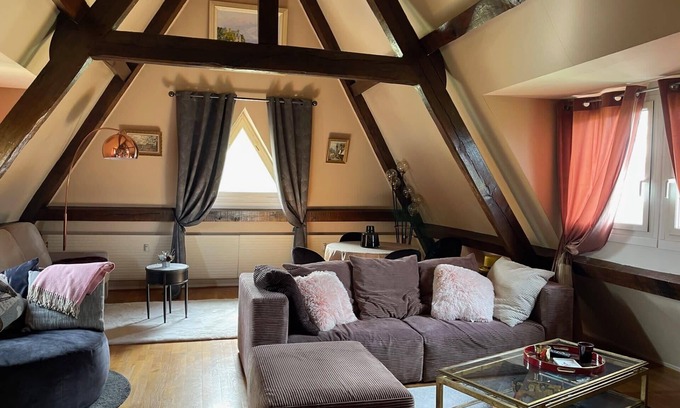 Tourgeville Apartment | Bright T2 - view of Deauville bay