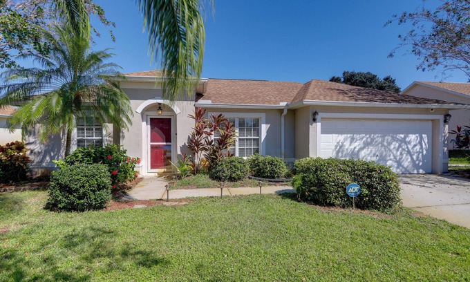 Titusville House | Bright Titusville Retreat w/Lanai - WFH Friendly!