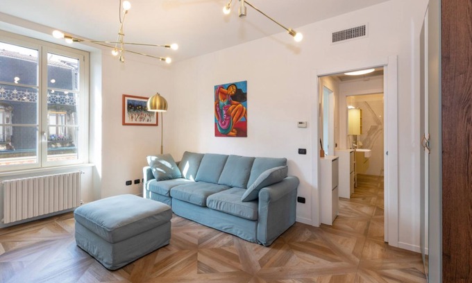 Porta Venezia Apartment | Bright two-room apartment Porta Venezia - Mirable PM