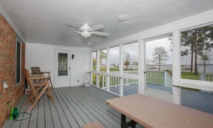 Lillian Condo | Bring Boat! Water-front-Private Beach-Pet Friendly Pet friendly, Sleeps 8