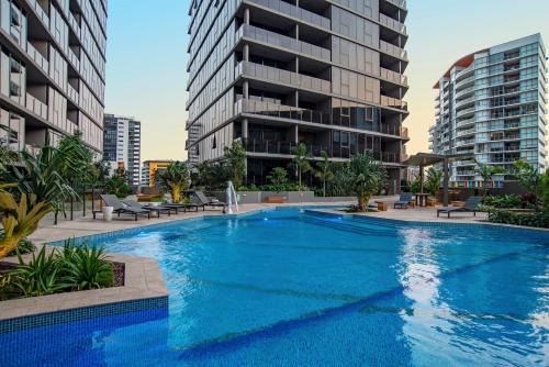 South Brisbane Apartment | Brisbane One Apartments by CLLIX