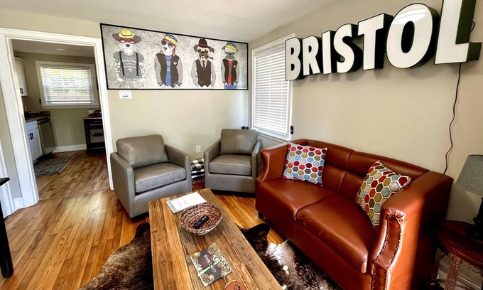 Bristol House | Bristol Basecamp - Clean, Cozy, & Convenient!