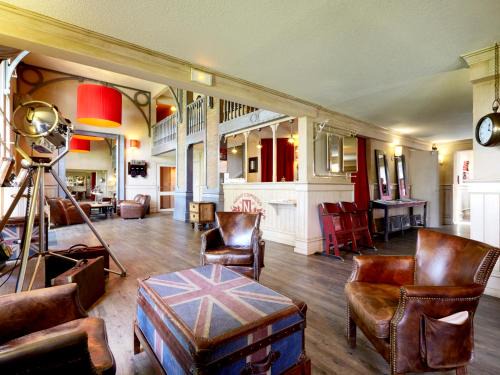 Cholet Hotel | Brit Hotel Essentiel Cholet
