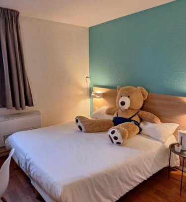Tours Hotel | Brit Hotel Essentiel Tours Nord