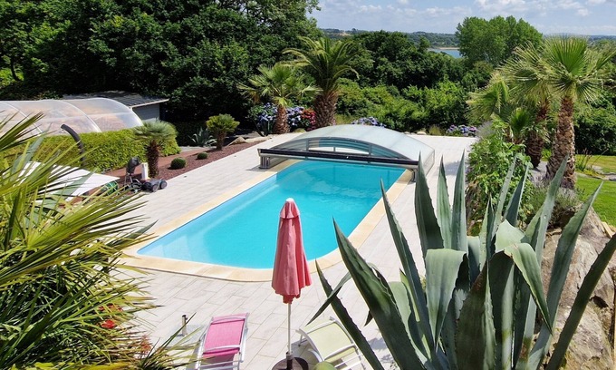 Loperhet Apartment | Brittany apartment sea breeze for 2 persons (no kids)