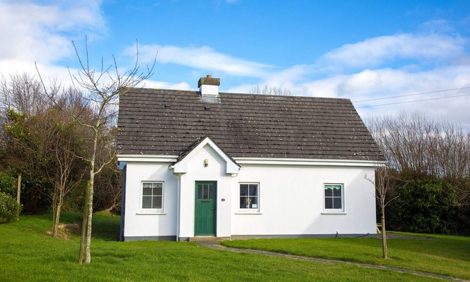 Brittas Bay Ski Chalet | Brittas Bay Holiday Village No.32