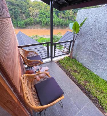 Banjarasri House | Briza La Barka Resort by Raminten