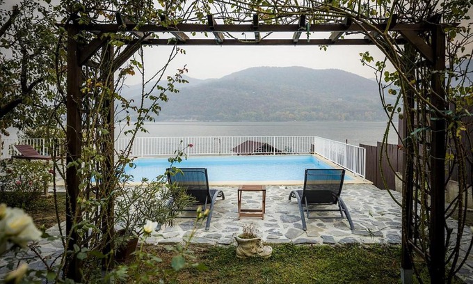 Orsova House | Briza