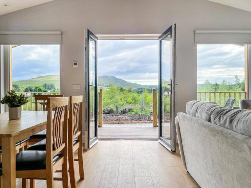Broadford Ski Chalet | Broadford Lodges Skye